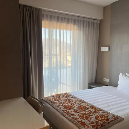 Otel Napoleon 4*