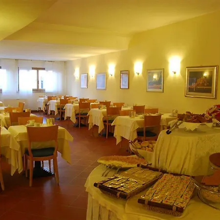 Hotel Napoleon 4*