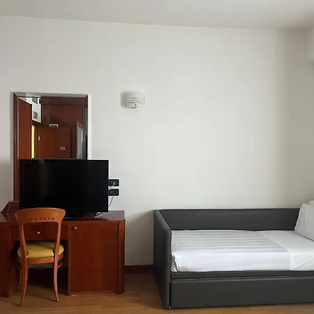 Napoleon Hotel 4*